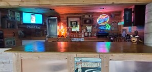 Bar (in der Unterkunft)