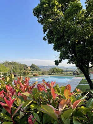 Piscine extérieure