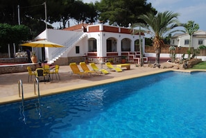 Alberca al aire libre