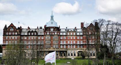 Superb Harrogate 2 bedroom apartment