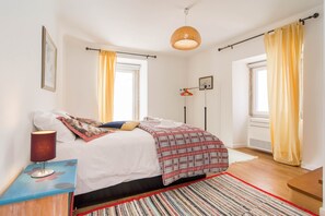 3 bedrooms, free WiFi, bed sheets