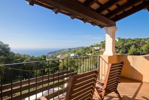 Club Villamar - New holiday villa in Tossa de Mar with swimming pool with pasture and magnificent...