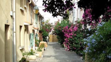 Enceinte de lâhĂ©bergement