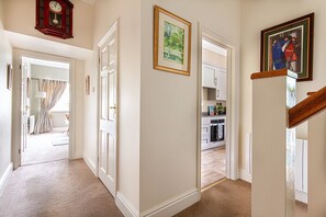 Interior - The Clock House at Heligan, Pentewan, near beaches (Pentewan)