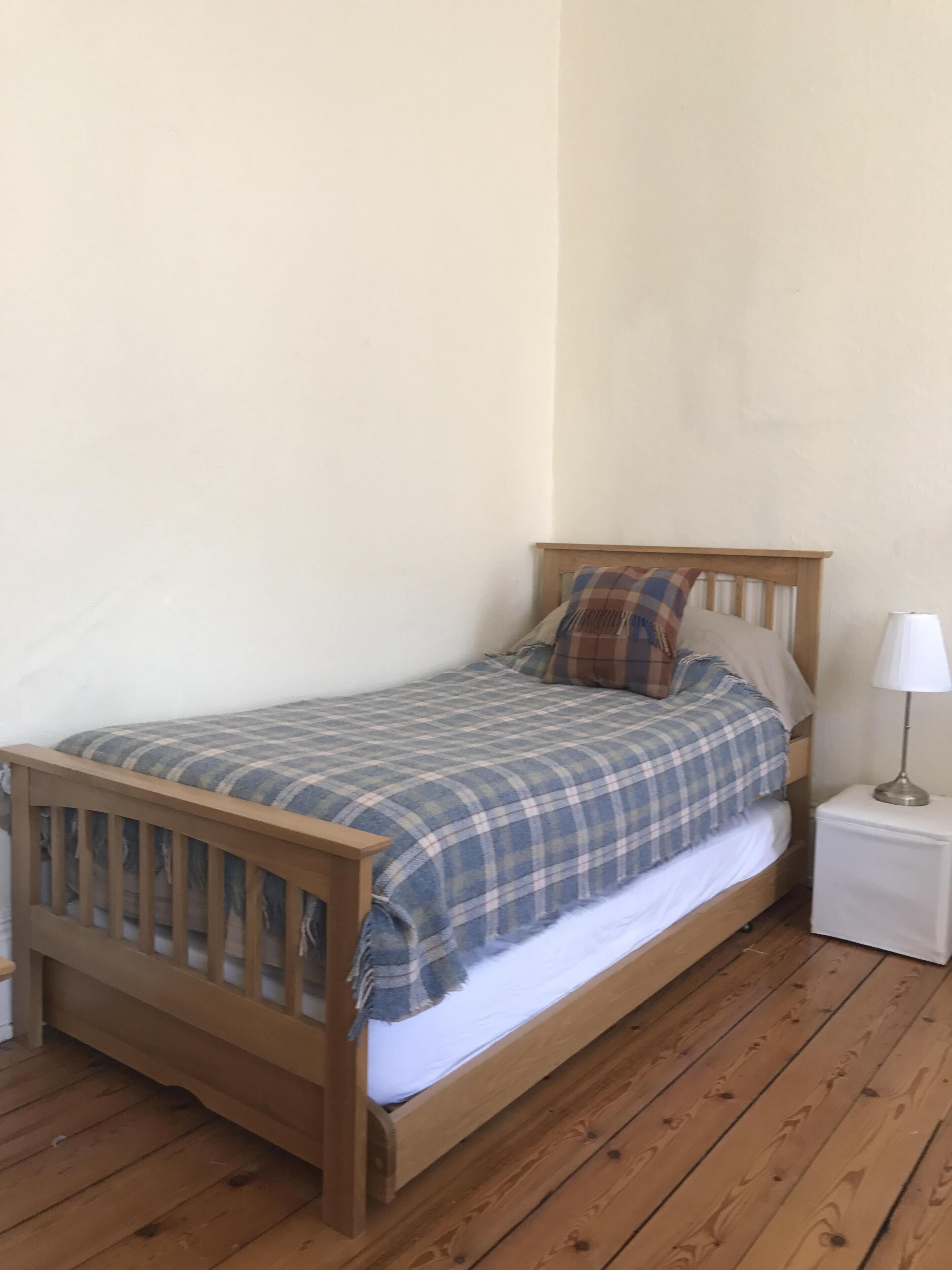 Single room upstairs.  There is a pull out bed underneath.