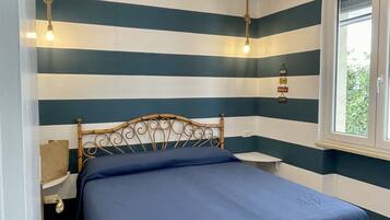 3 chambres, fer et planche à repasser, Wi-Fi gratuit, draps fournis