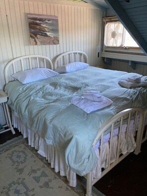 4 slaapkamers, reisbedje, gratis wifi, beddengoed