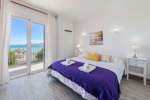 3 slaapkamers, een kluis op de kamer, een strijkplank/strijkijzer