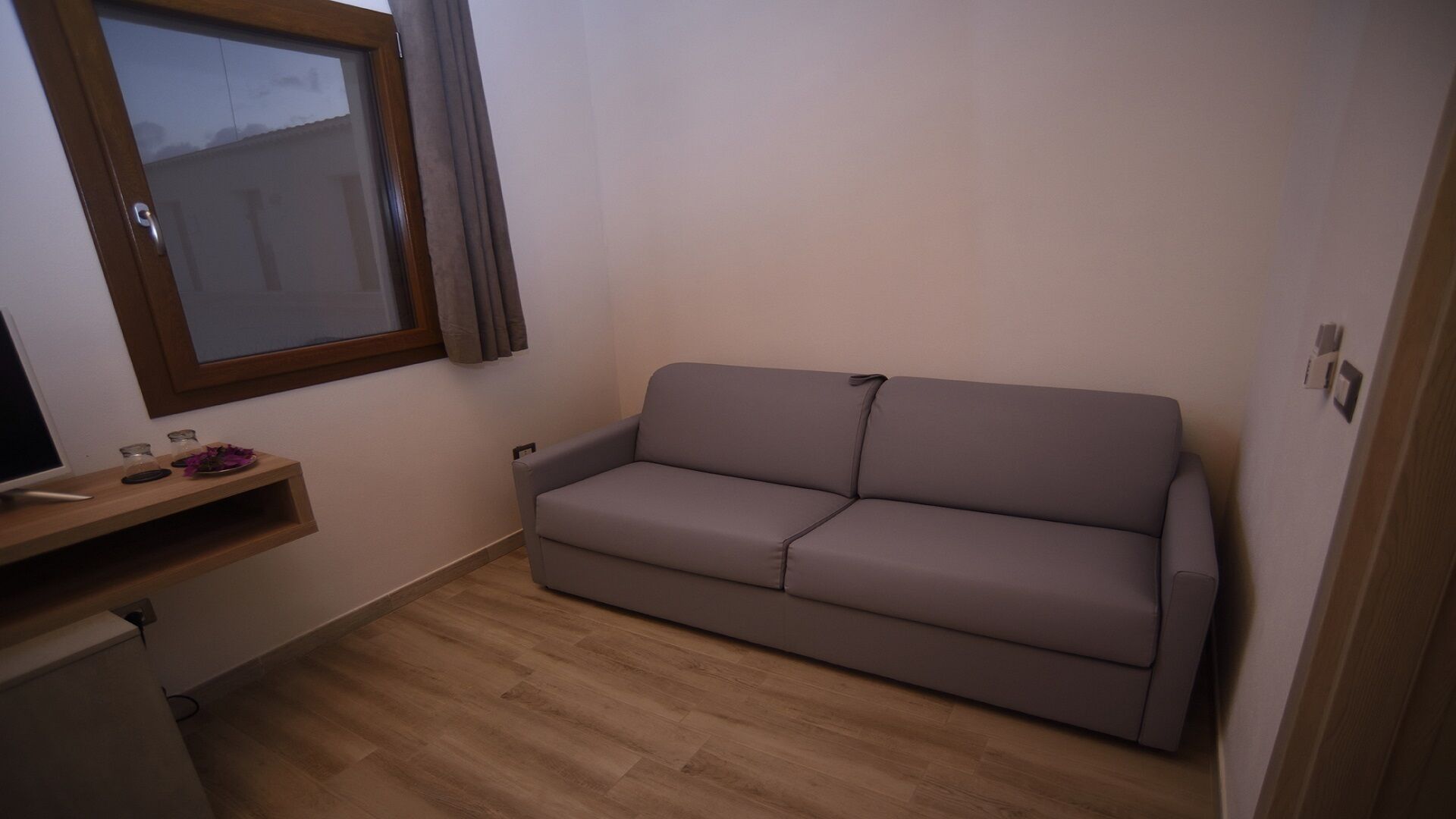 AGRITURISMO AWAY FROM THE TWENTY MASTER CHAMBER