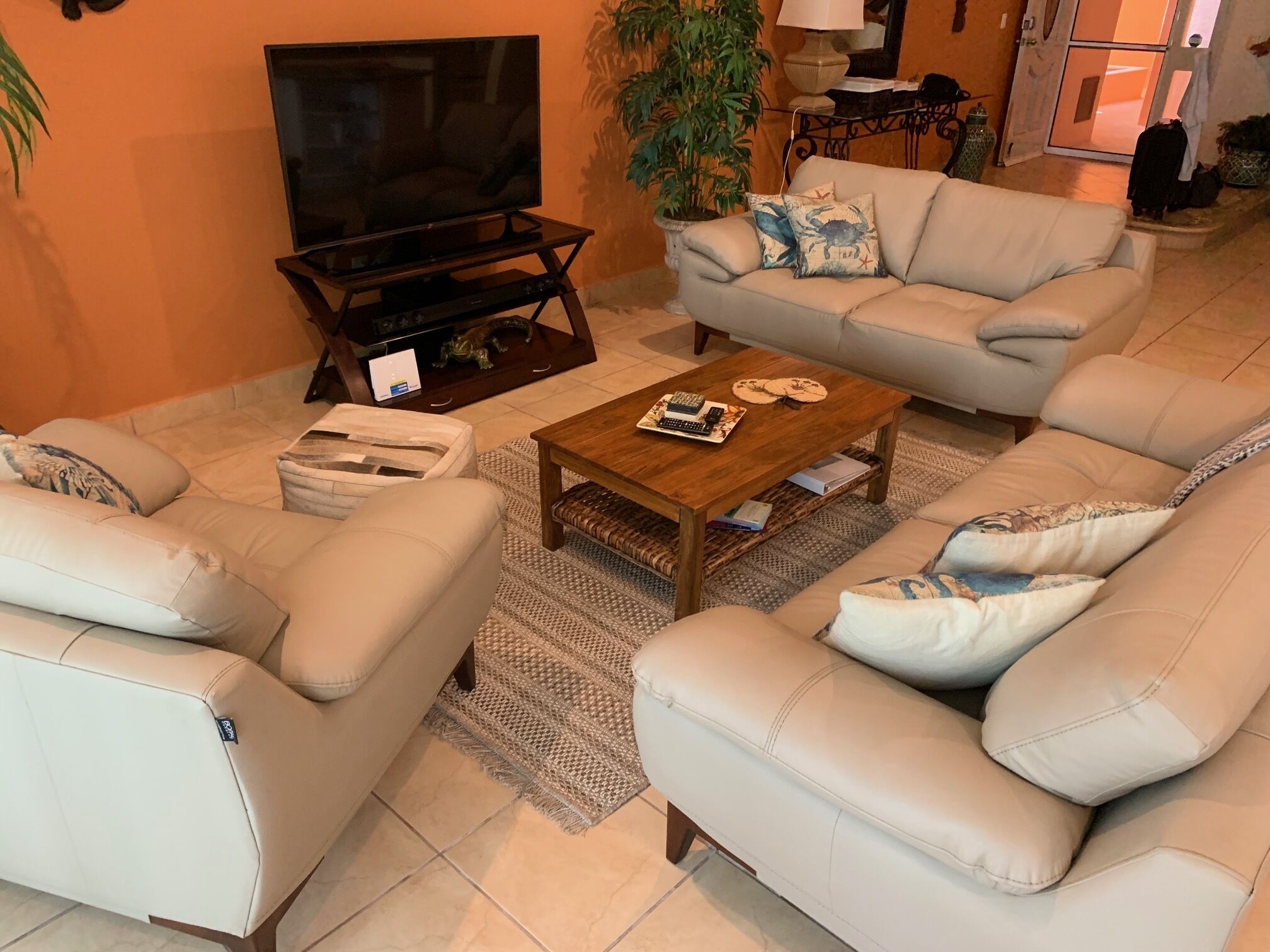 2 Master Bedrooms, 2.5 Bath, Ground Floor.