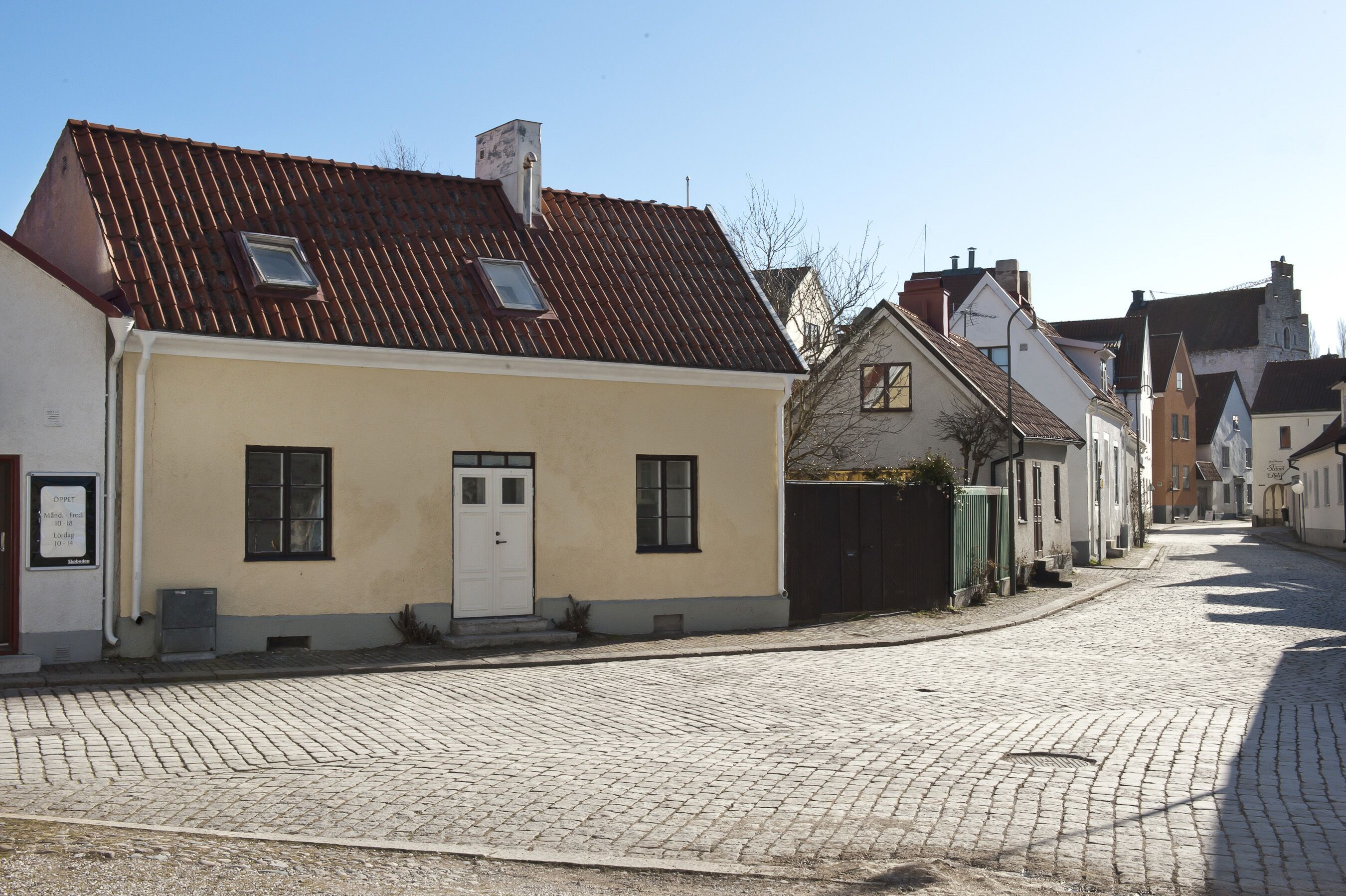 8 beds inside Visby ring wall