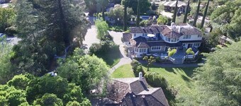 Luxurious Secluded Master Suite in a Saratoga Villa.