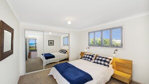 4 bedrooms, iron/ironing board, Internet, bed sheets - Nautilus - Beach Plus Pool (COPACABANA)