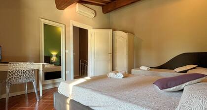 Borgo del Silenzio - Ciliegio two-bedroom apartment with private terrace