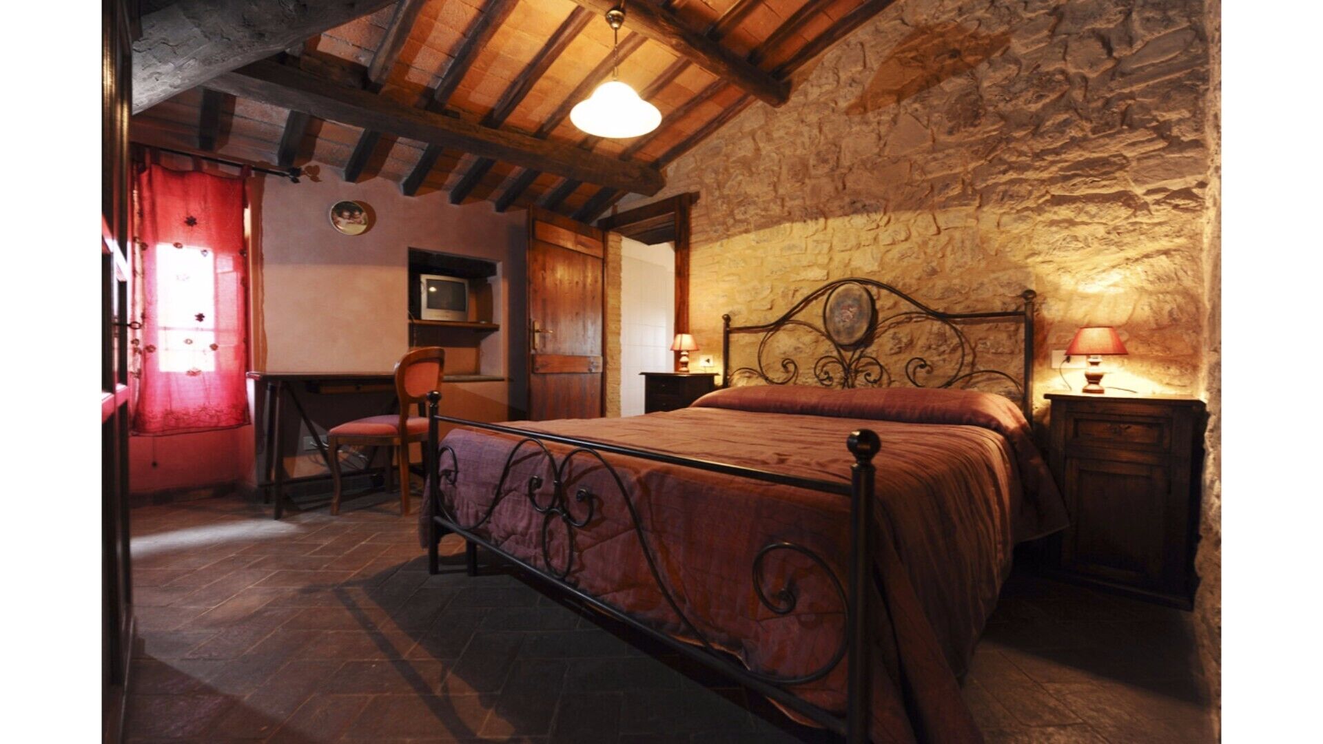 SUPERIOR COURSE INTERIOR APARTMENT