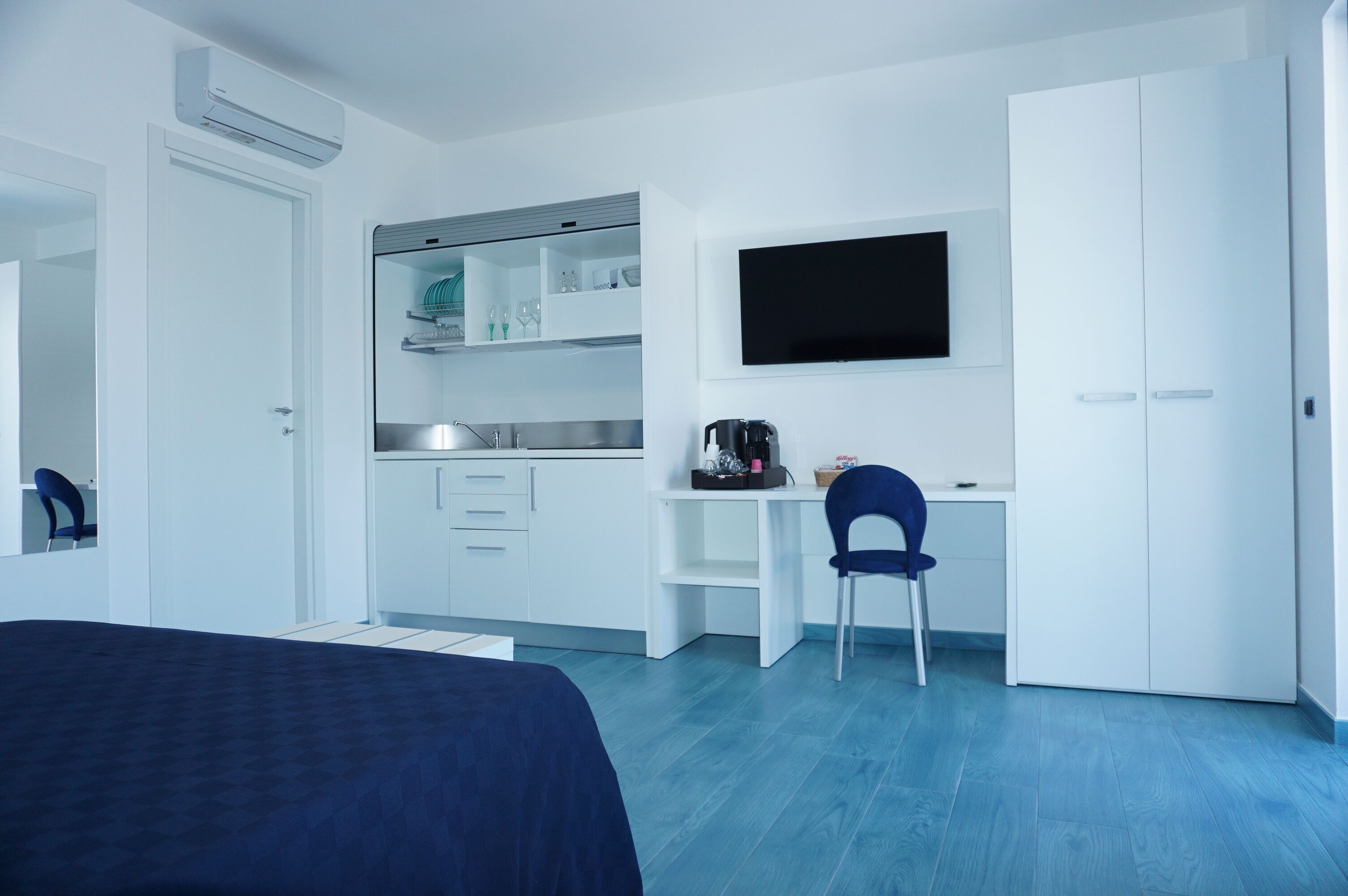 1 chambre, coffres-forts dans les chambres, bureau, Wi-Fi gratuit