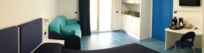 1 bedroom, in-room safe, desk, free WiFi