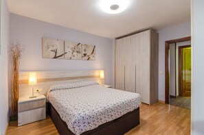 4 bedrooms, free WiFi