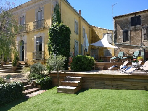Charming wine maker house with generous surfaces, garden and pool in Languedoc