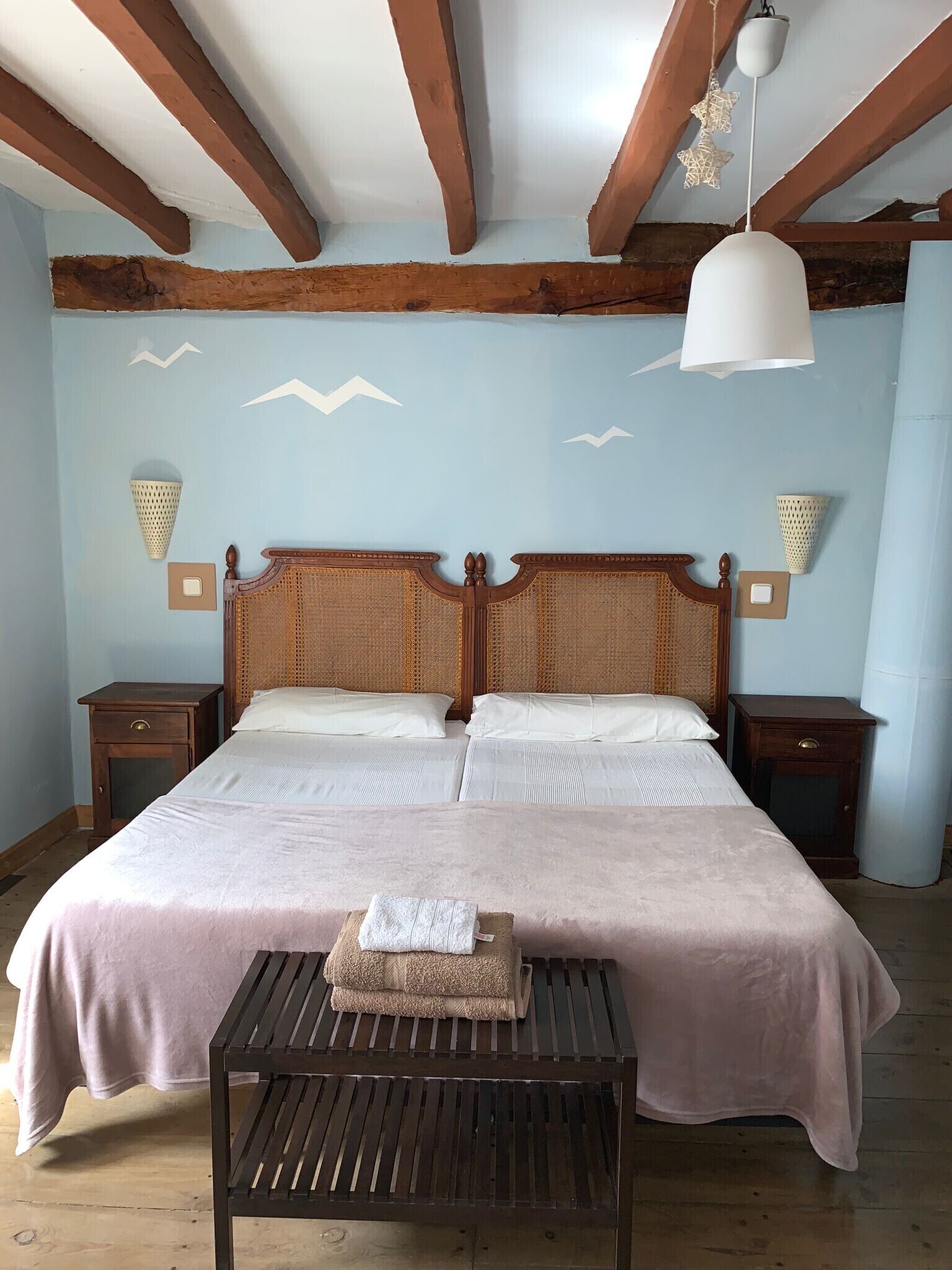 6 多间卧室、熨斗/熨衣板、床单