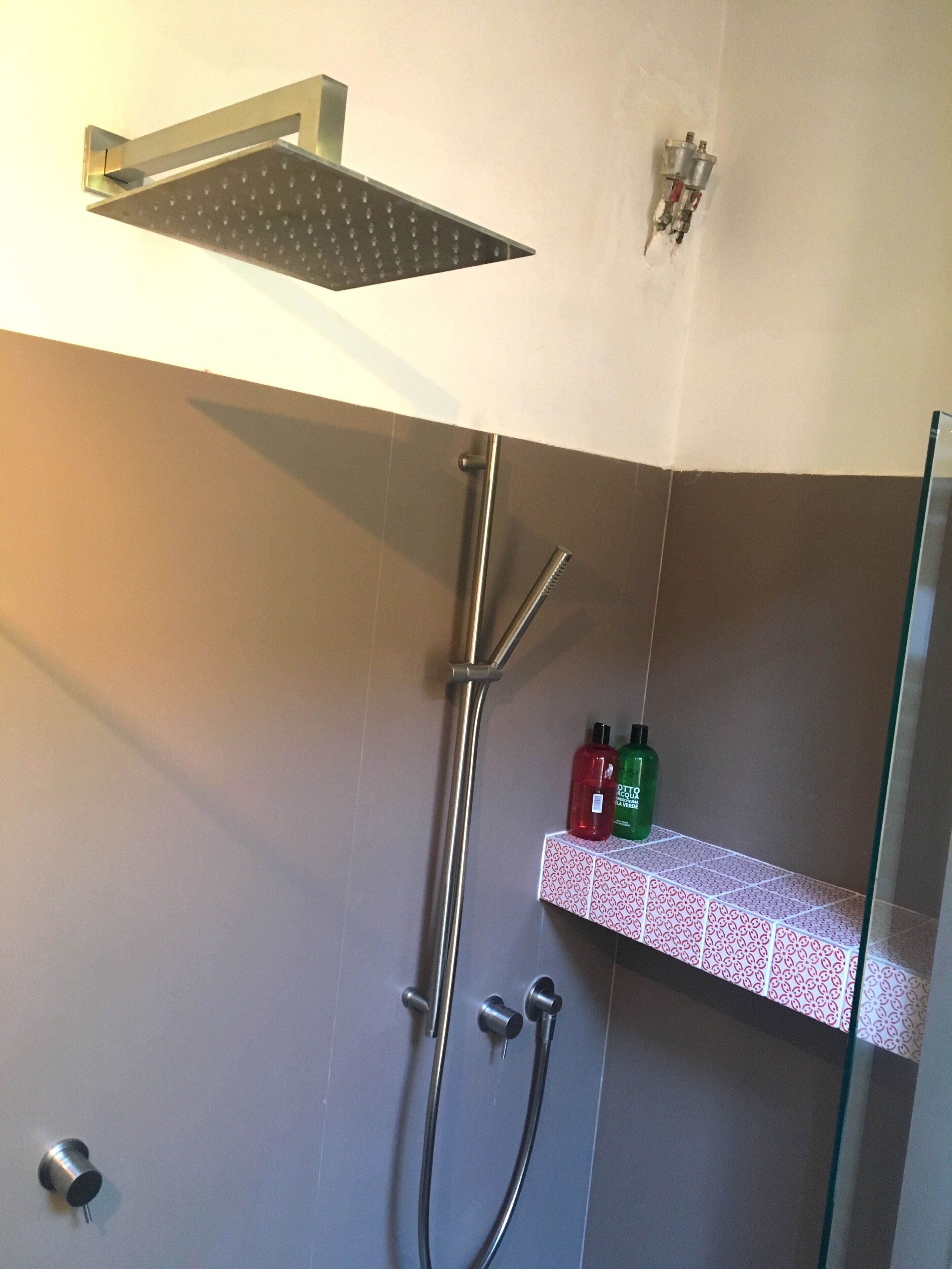 trastevere bricked heart of rome 1