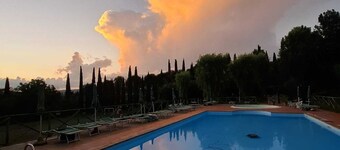 Frantoio-Le Gorghe di Valmarino Residence i Umbria 5 km fra Perugia WIFI-pool