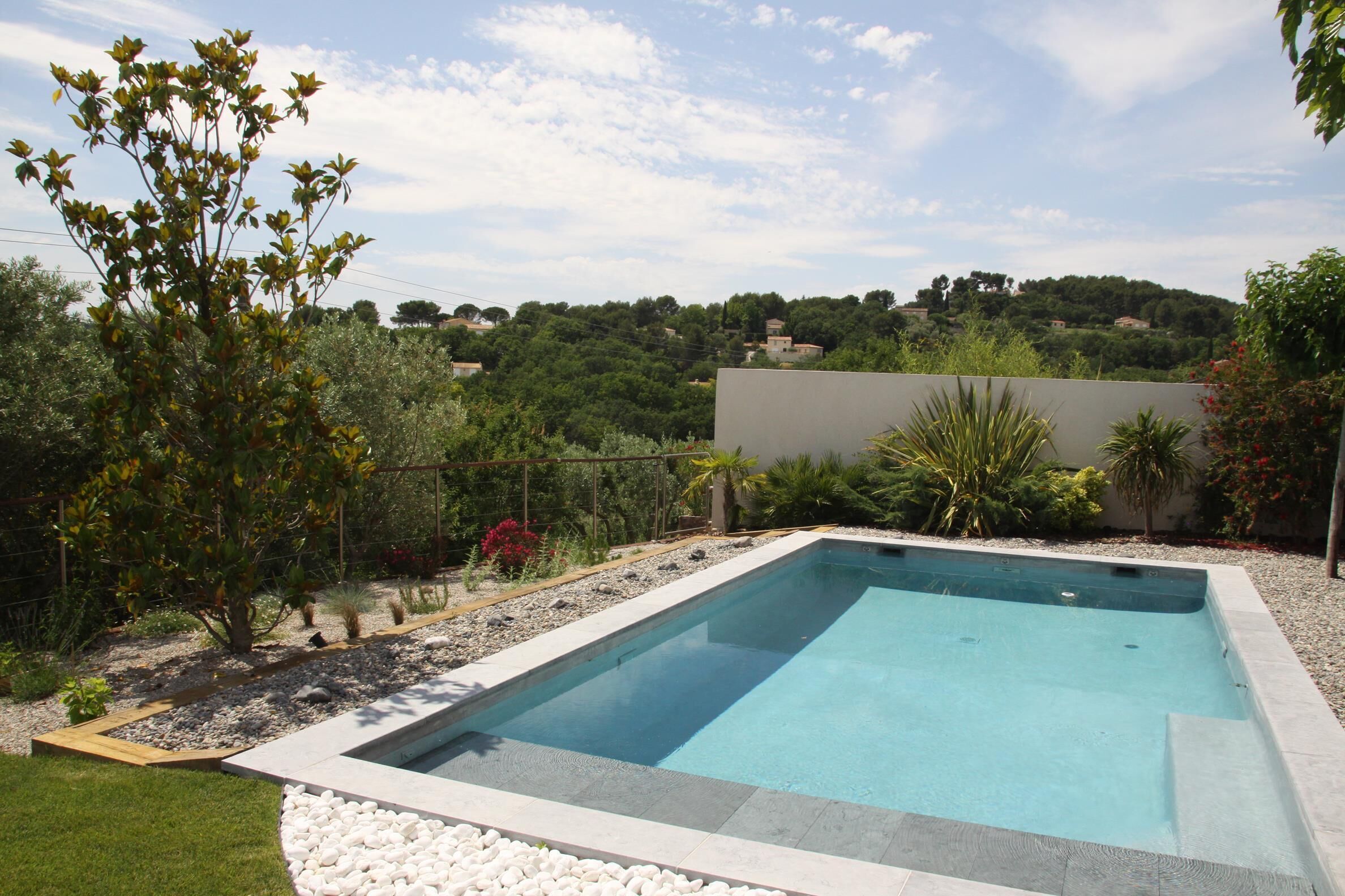 Piscine extérieure, piscine chauffée