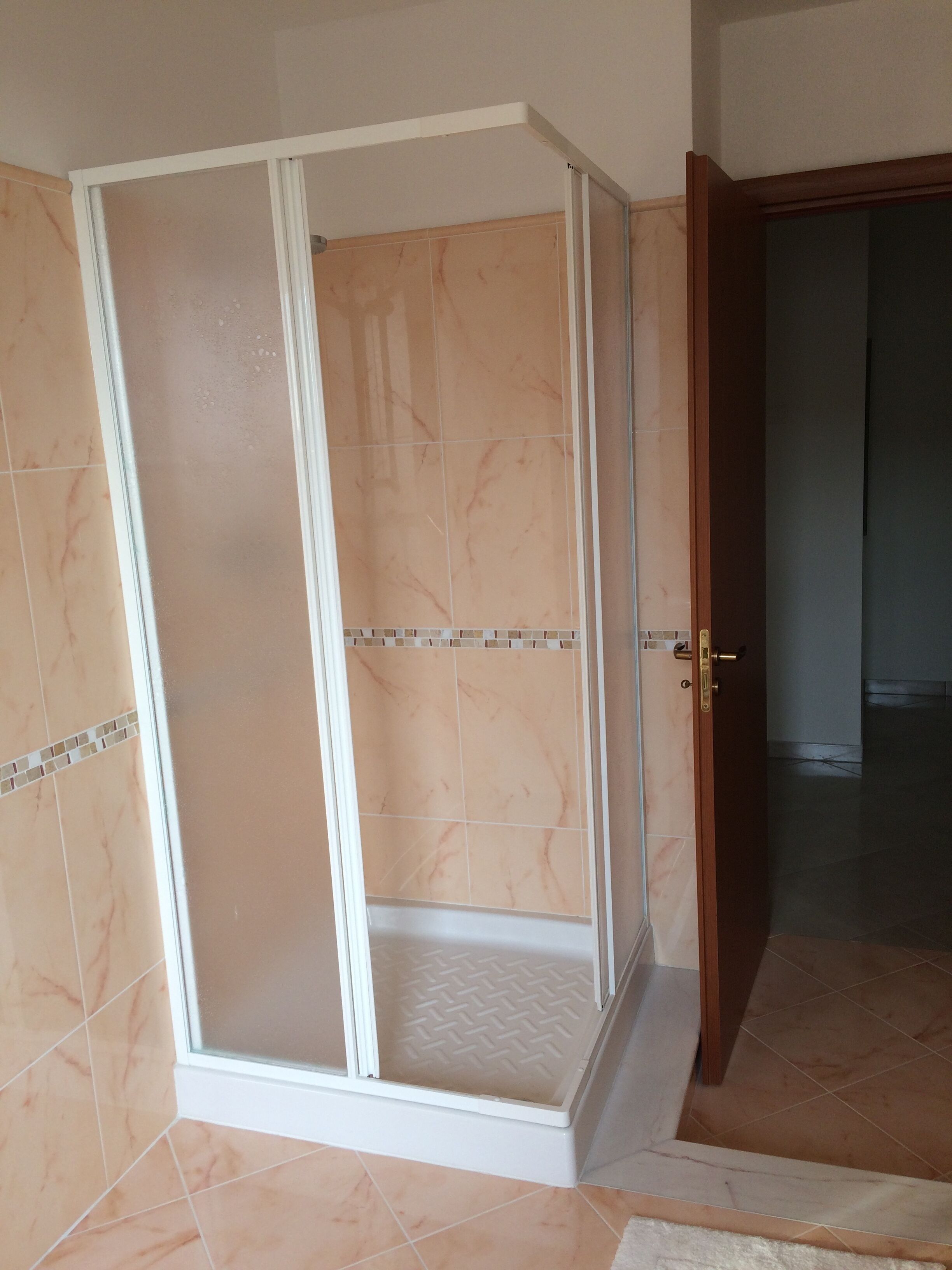 Elegant house by the sea with parking.