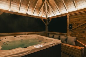 Bañera de hidromasaje exterior