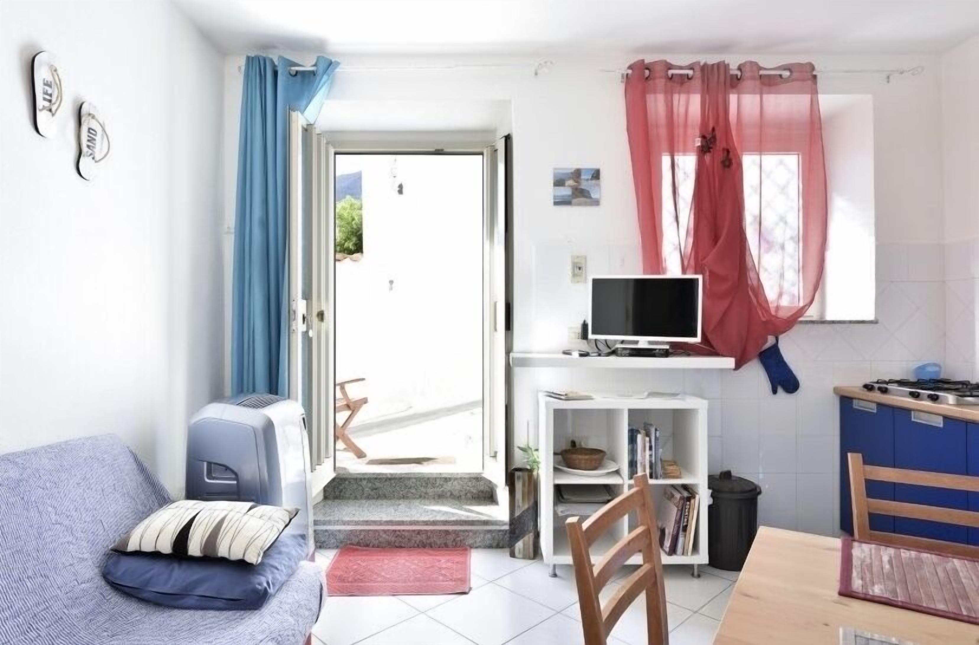 CASA MARE small apartment in the port area