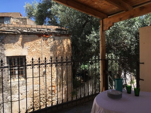 traditionnal village house for 4/6, Vafes, Apokorona, Chania