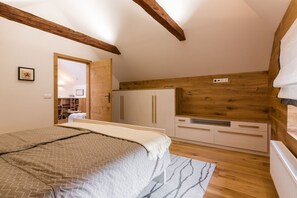 3 bedrooms, iron/ironing board, WiFi, bed sheets - LUXURY APARTMENT in Mallnitz with Sauna - A (Mallnitz)