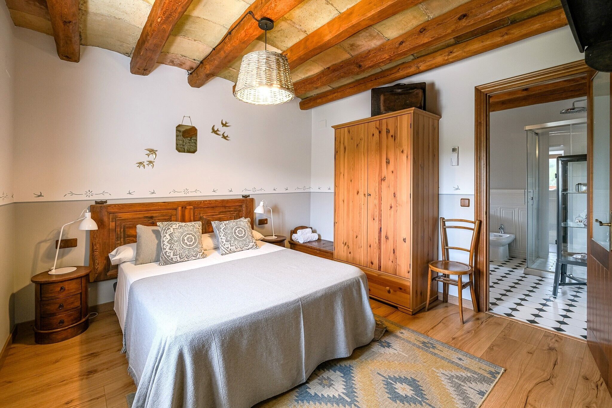 Beautiful luxury country house in the heart of Catalonia