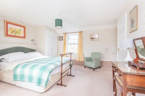4 Schlafzimmer, WLAN, Bettwäsche