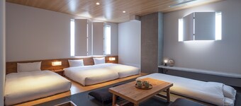 TSUGU Kyoto Sanjo by THE SHARE HOTELS