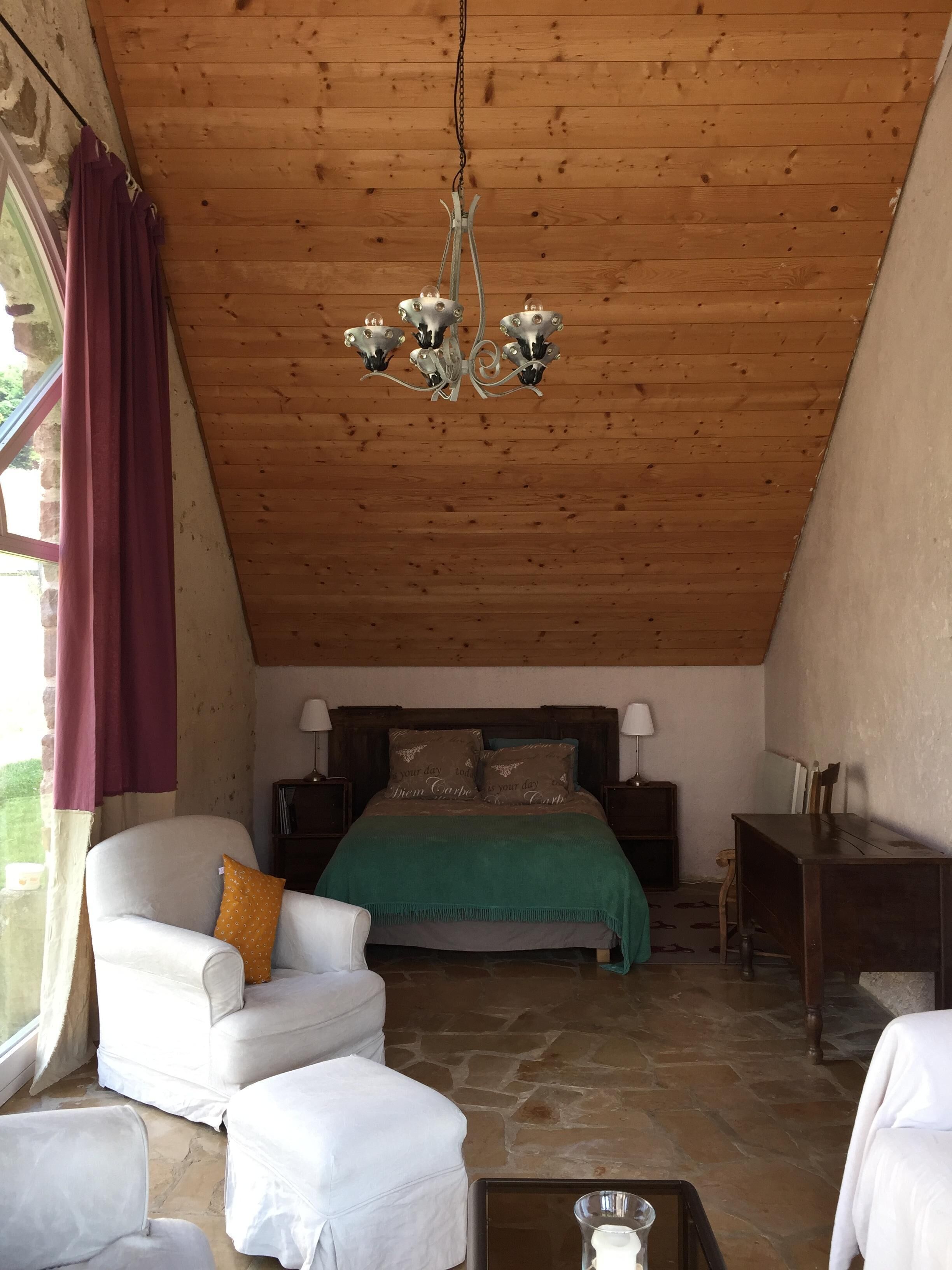 Gîte-retro-Yonne in st Julien du Sault.