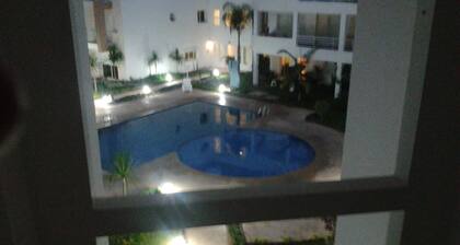 TrÚs joli appartement dans résidence de haut standing