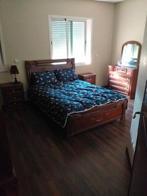 2 bedrooms