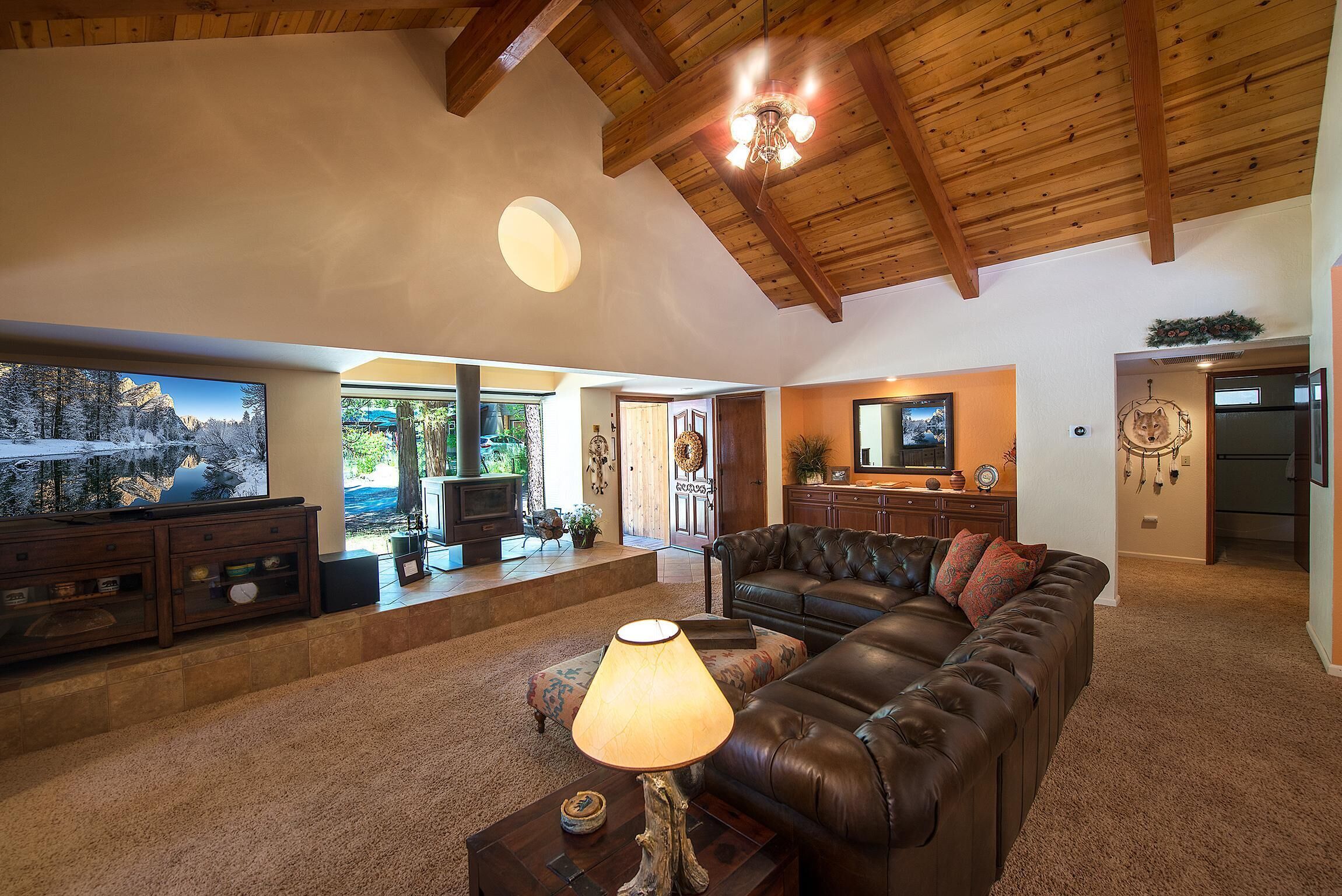 تلفزيون، مشغل دي في دي، تنس طاولة