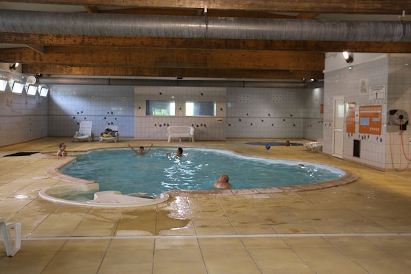 Indoor pool, outdoor pool - MOBIL HOME HANSI near the biggest amusement park in Europe EUROPAPARK (Boofzheim)