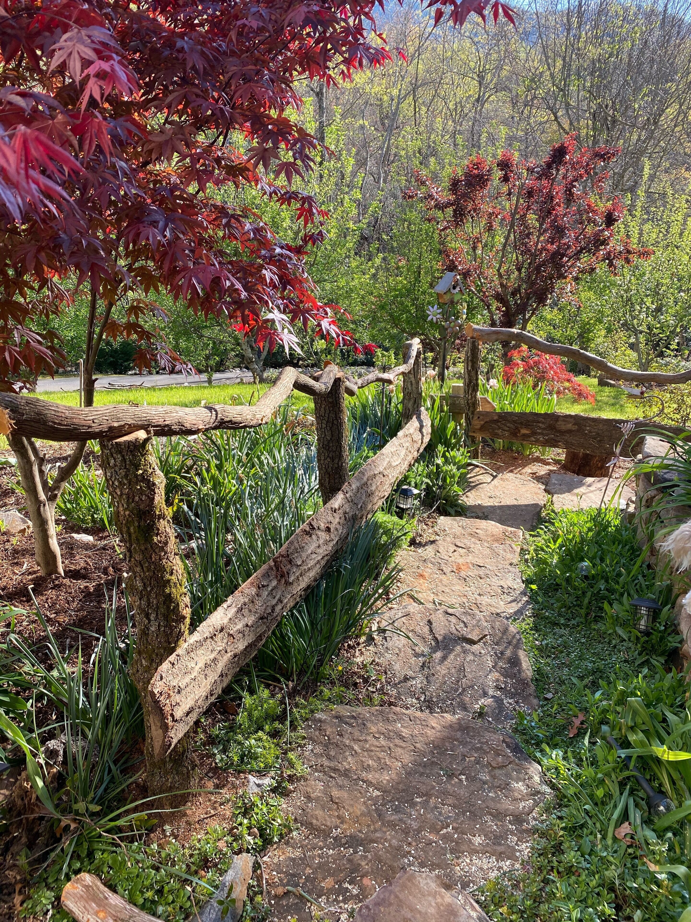 High Top Hide-Away~ Your Retreat to Privacy