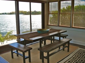 Dining - Design House Beachfront Cottage (Sag Harbor)