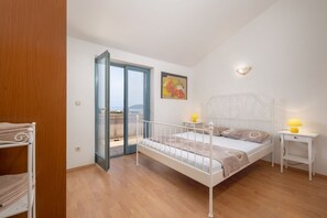 2 chambres, Wi-Fi gratuit, draps fournis