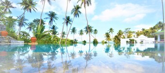 The Flame Tree Estate & Hotel