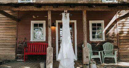 Historical Farm Cottage Retreat near Clemson