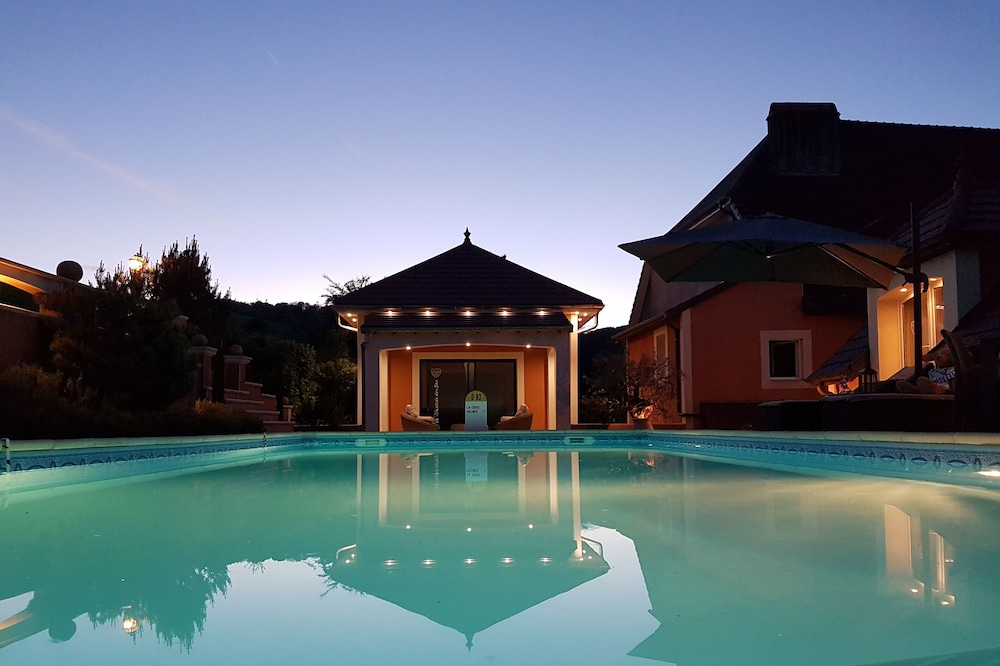 WINTER SUITE WITH ACCESS SPA SPACE ENTIRELY PRIVATIZED