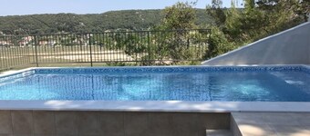 Apartment in Supetarska Draga with Seaview, Balcony, Air condition, WIFI (3321-1)