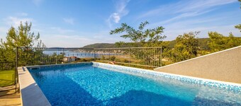 Appartement dans Supetarska Draga avec vue mer, Balcon, Climatisation, WIFI (3321-1)