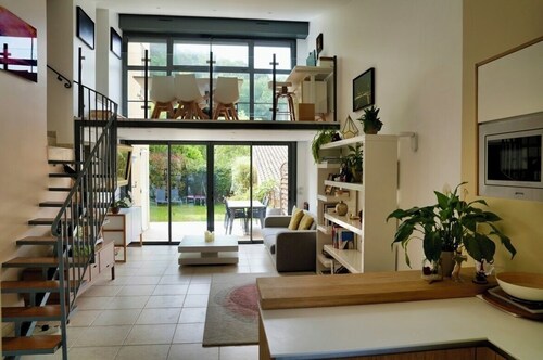 Contemporary Villa - Private Domain with Pool in Saint-Paul de Vence