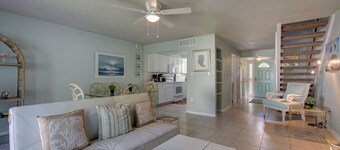 Appena diventato disponibile !!! Animali domestici benvenuti 2BR vicino ai negozi di spiaggia Parco Naturale